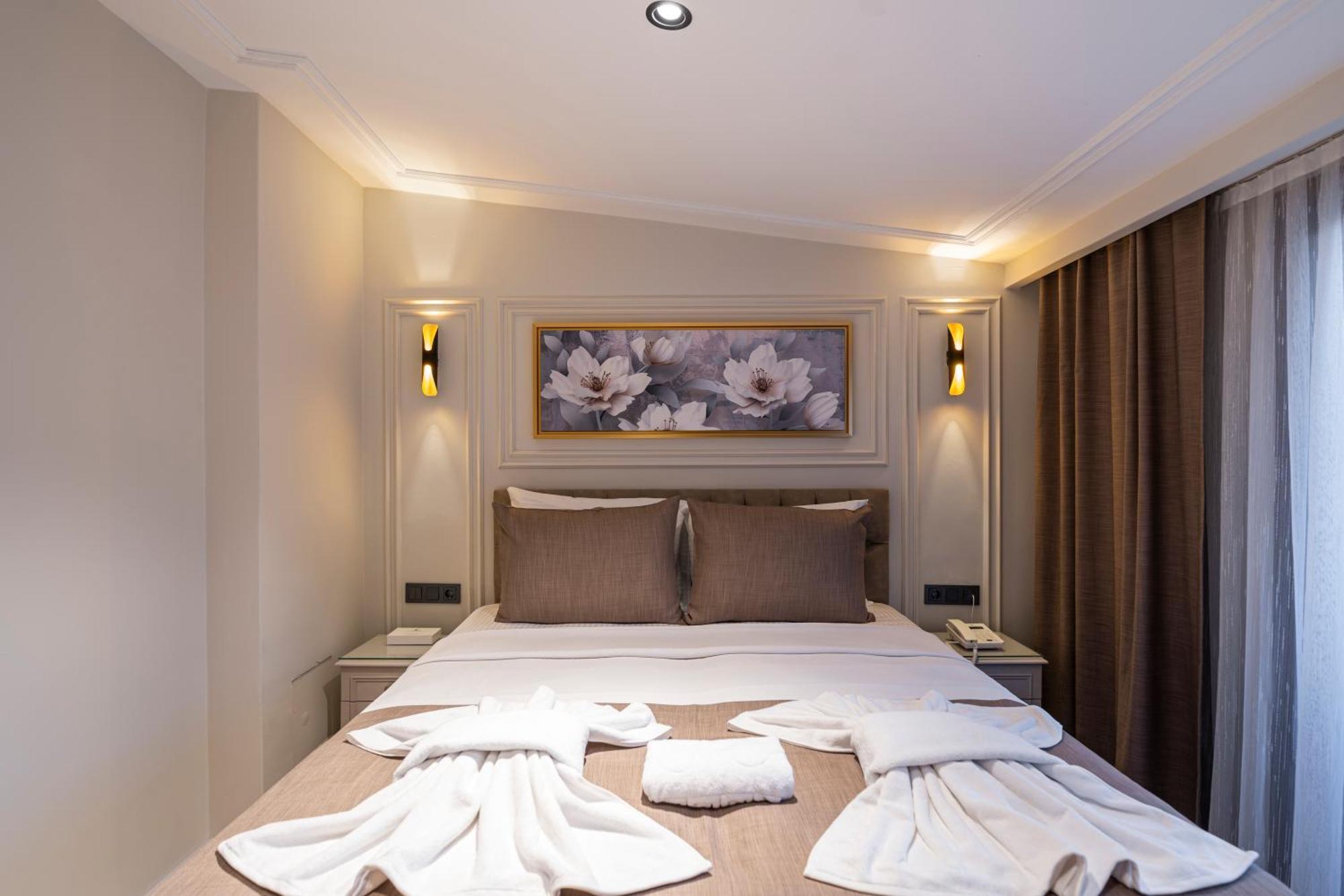 Pera Luna Premium Hotel Estambul Exterior foto