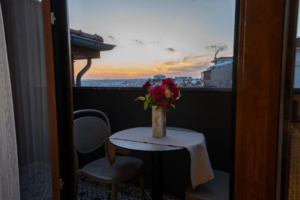 Pera Luna Premium Hotel Estambul Exterior foto